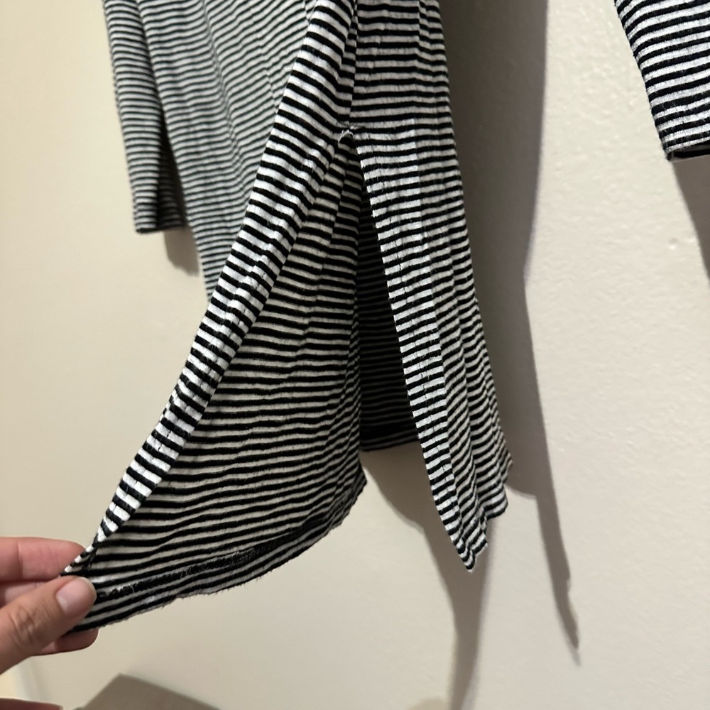 Striped top - Picture 4 of 4